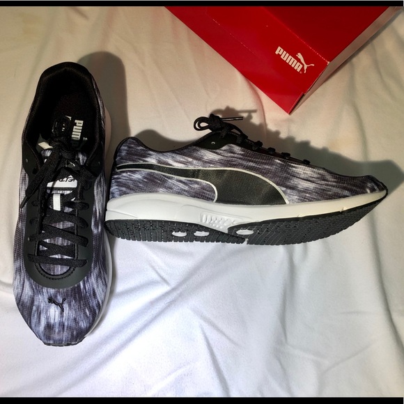 Running Shoes by Puma - Picture 5 of 8